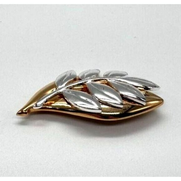 Liz Claiborne Brooch Leaves Silver Gold Two Tone Double Leaf Pin Signed - Picture 2 of 9